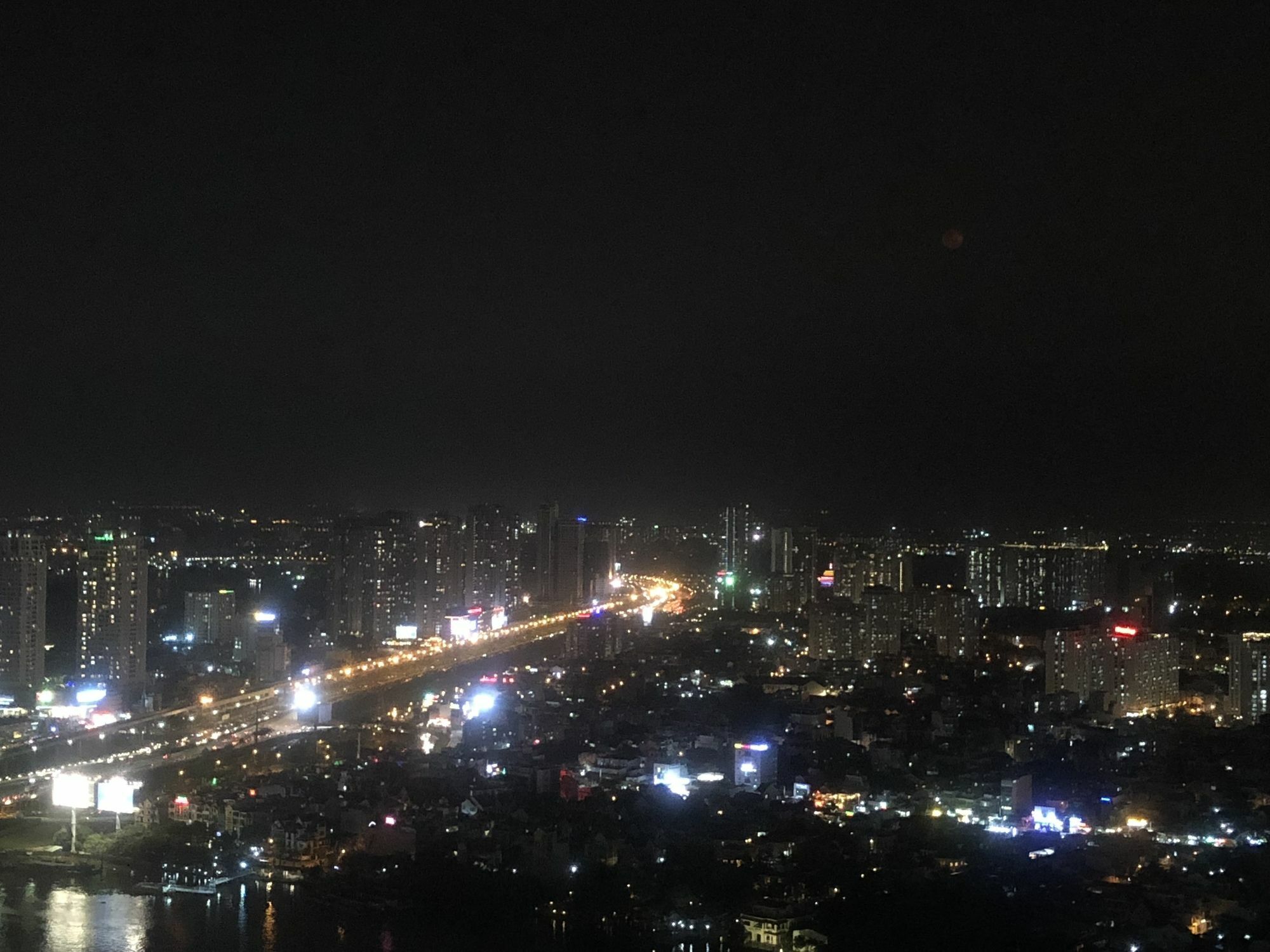 The Messy Room Ho-Chi-Minh-Stadt Exterior foto
